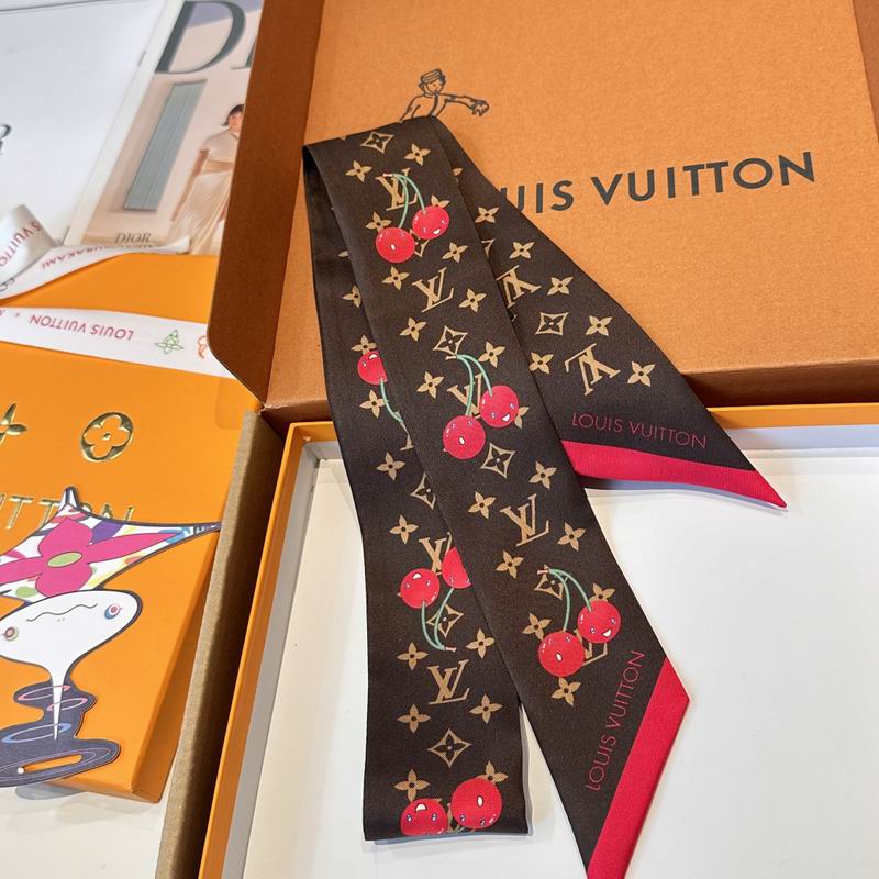 LV Silk ribbon 5X120cm E08 (1)