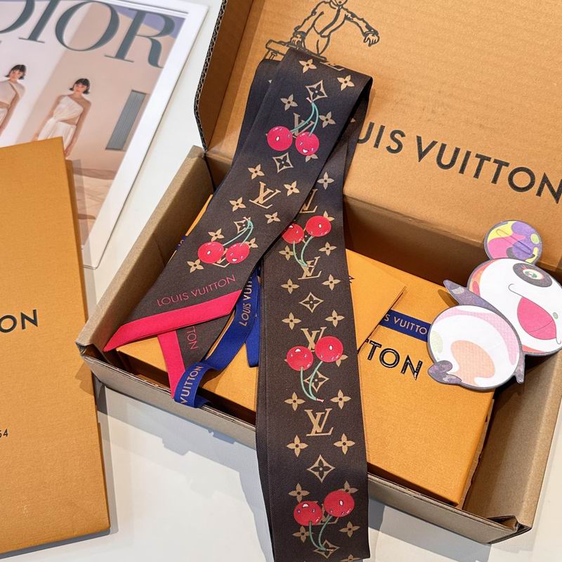 LV Silk ribbon 5X120cm E08 (3)