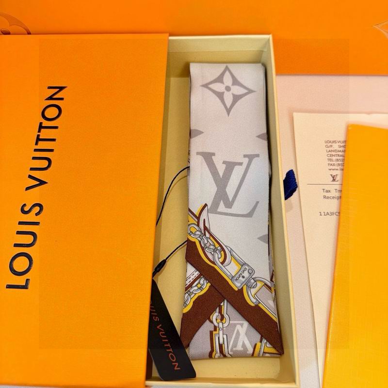 LV Silk ribbon 5X120cm E17 (25)