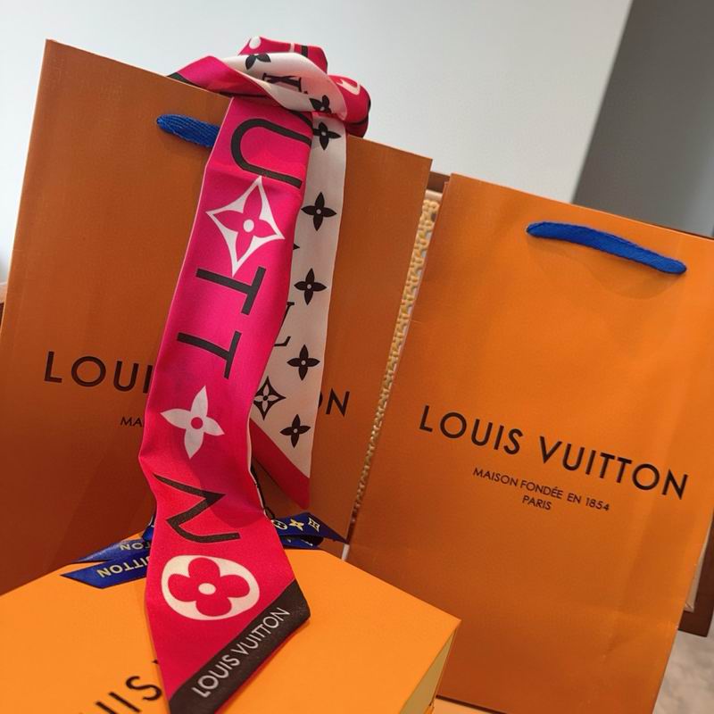 LV Silk ribbon 8X120cm E14 (12)