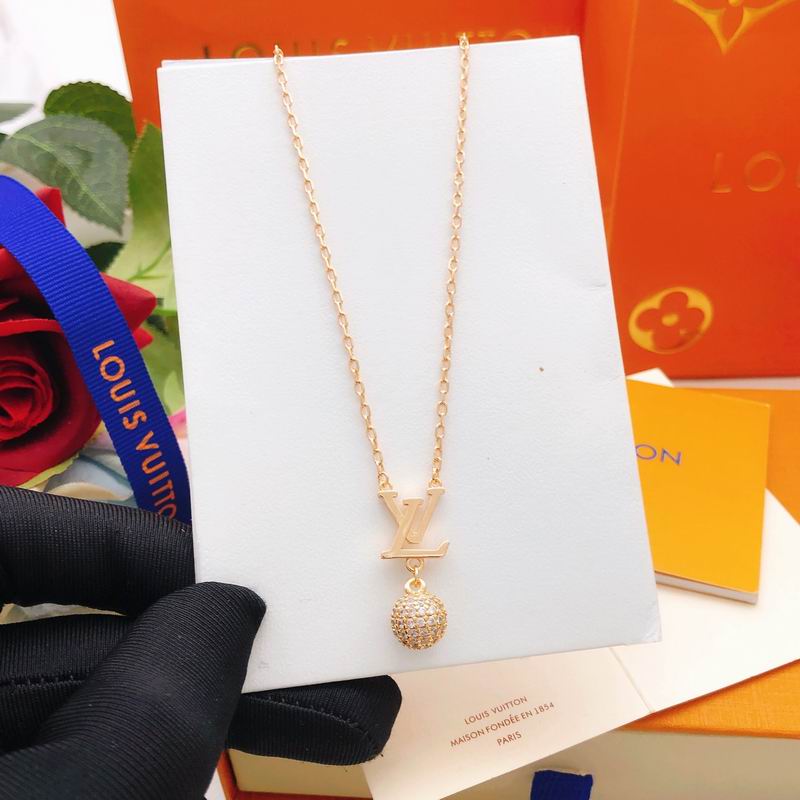 LV Suits 02yxs04 (19)