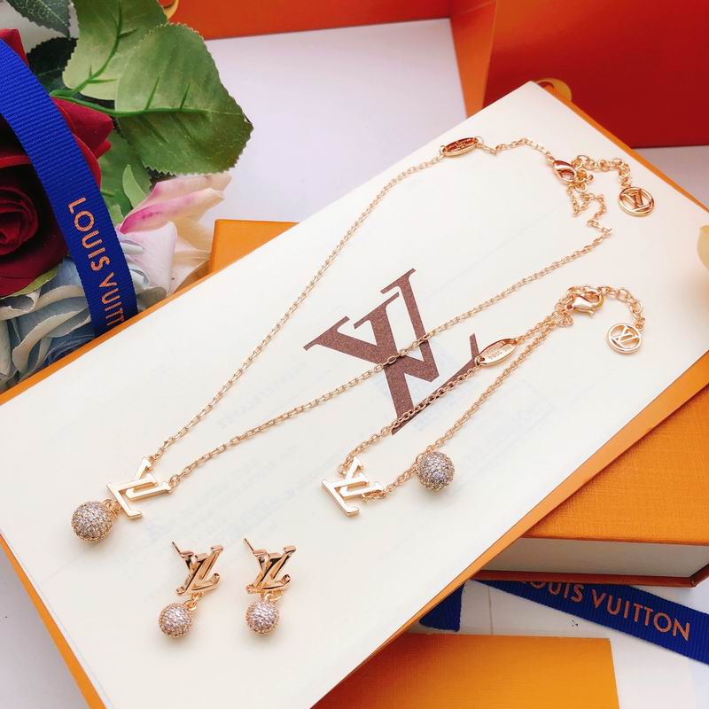 LV Suits 02yxs04 (20)