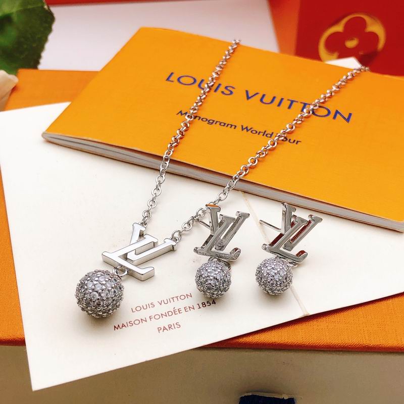 LV Suits 02yxs04 (21)