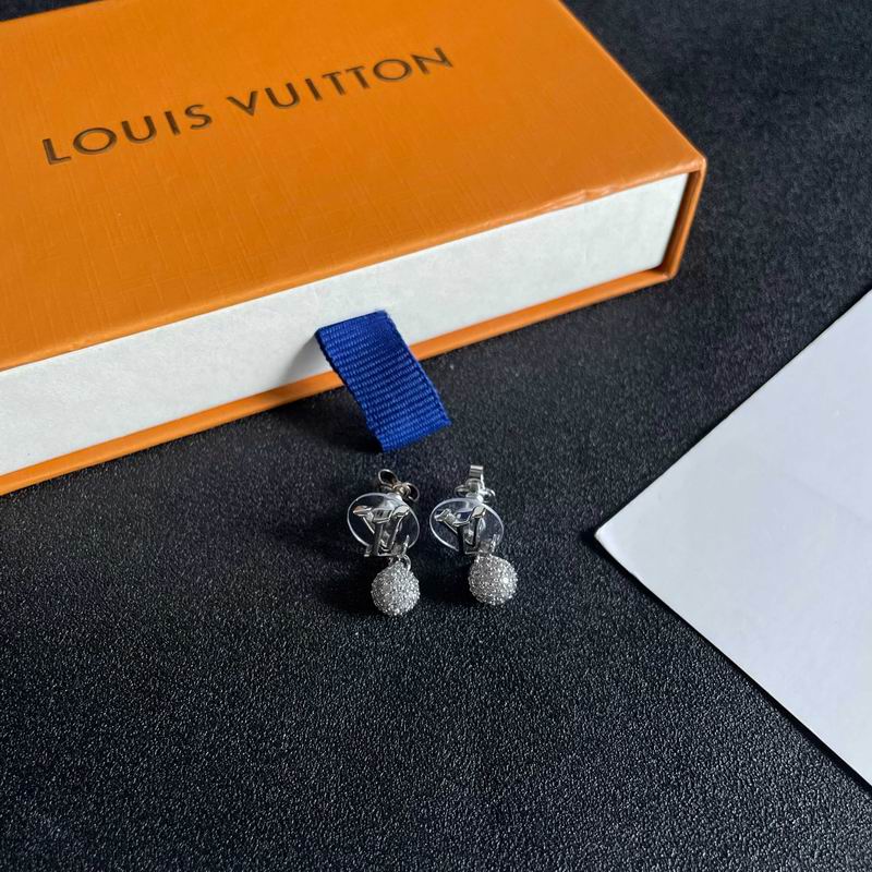LV Suits 03yxs13 (2)