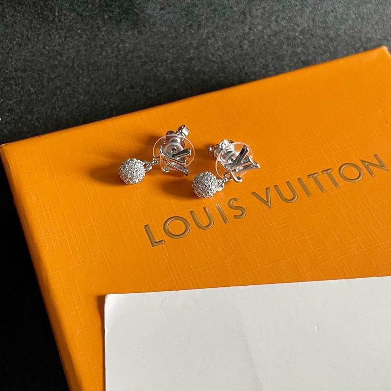 LV Suits 03yxs13 (3)