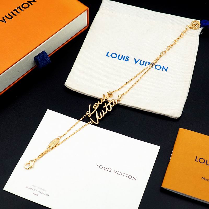 LV Suits 03yxs15 (5)