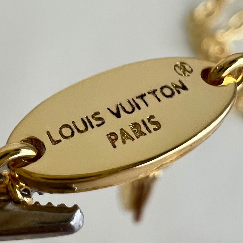 LV Suits 03yxs21 (12)