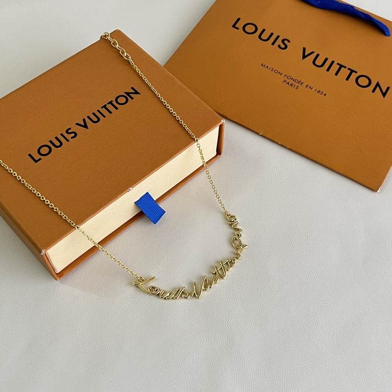 LV Suits 03yxs21 (8)