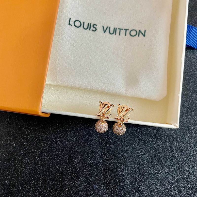 LV Suits 03yxs22 (2)