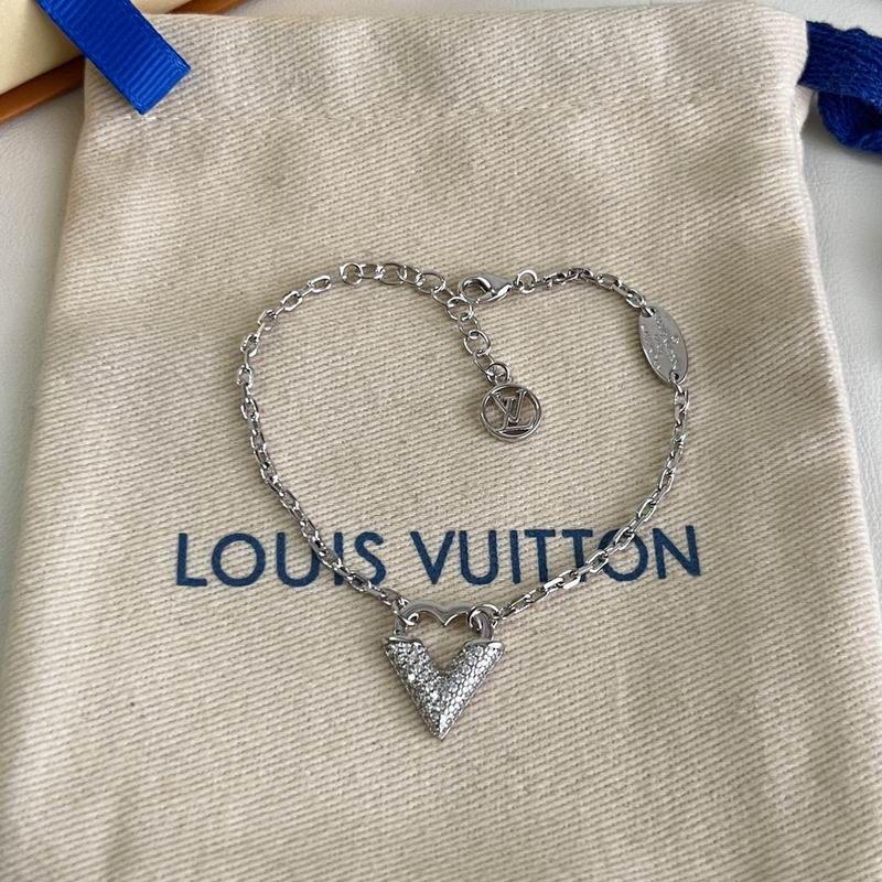 LV Suits 03yxs23 (14)