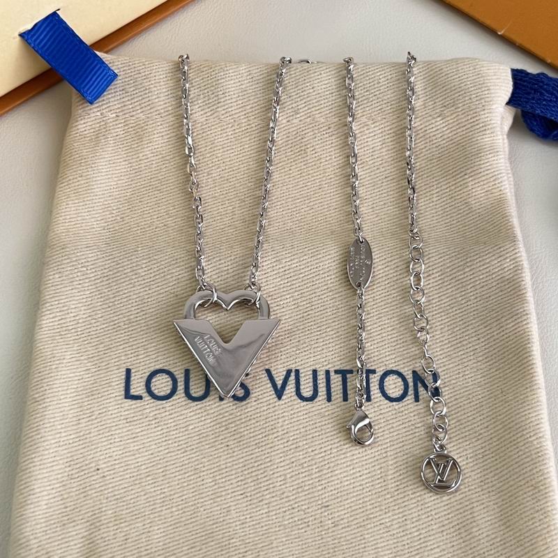 LV Suits 03yxs23 (30)