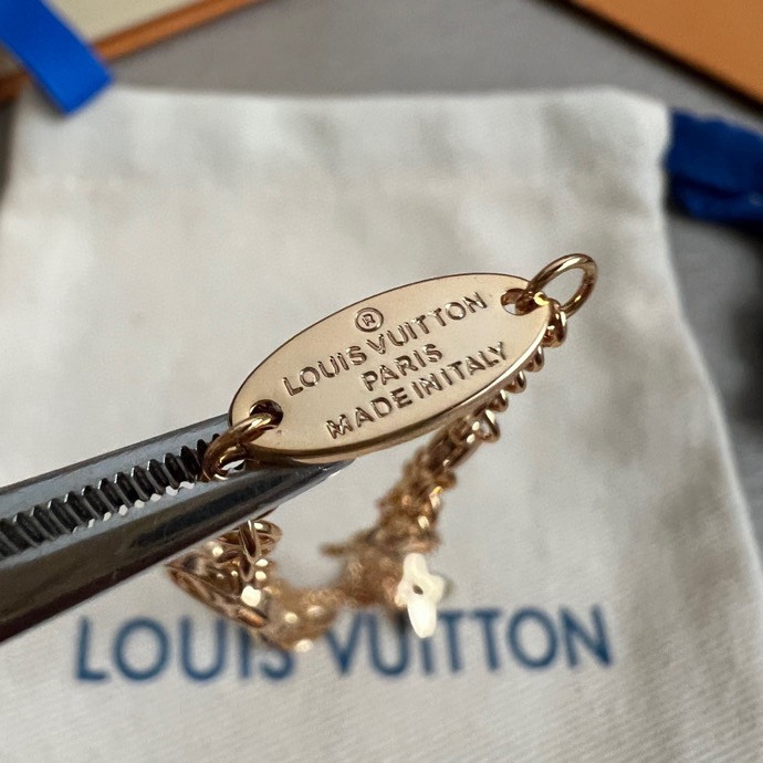 LV Suits 03yxs29 (8)