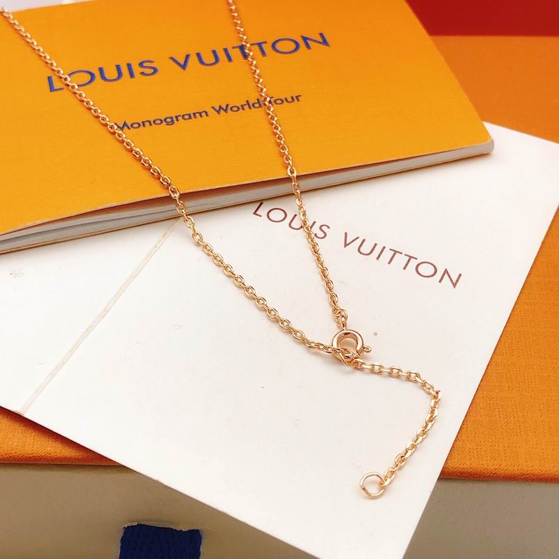 LV Suits 04yxs38 (33)