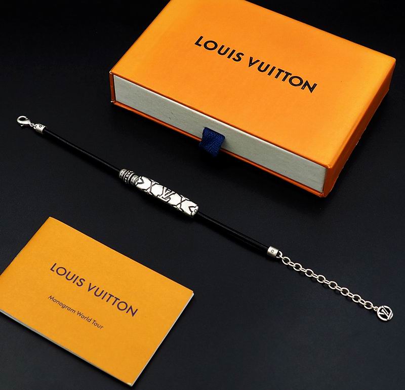 LV Suits 04yxs39 (7)