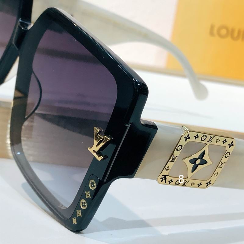 LV Z7021E 67 14-142 A07