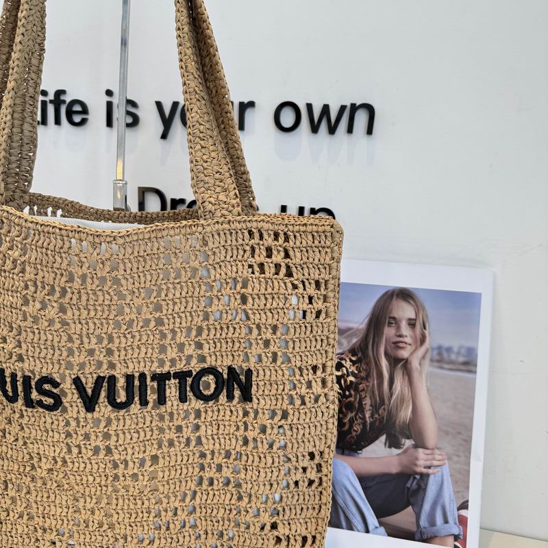 LV beach bag dx (7)