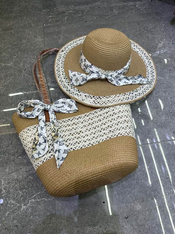 LV beach bag hat dx (26)