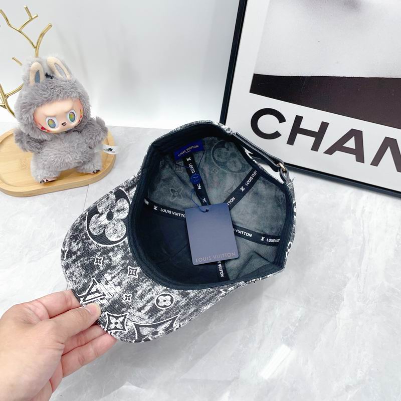 LV cap dx (584)