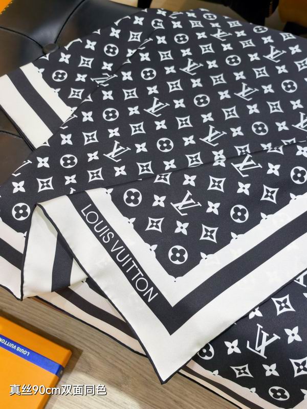 LV silk scarf 90X90cm E53 (7)