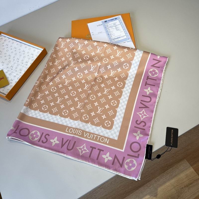 LV silk scarf hm (10)