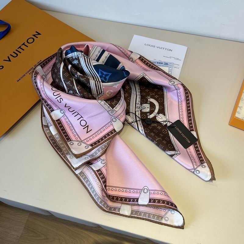 LV silk scarf hm (106)