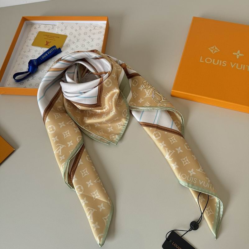 LV silk scarf hm (119)