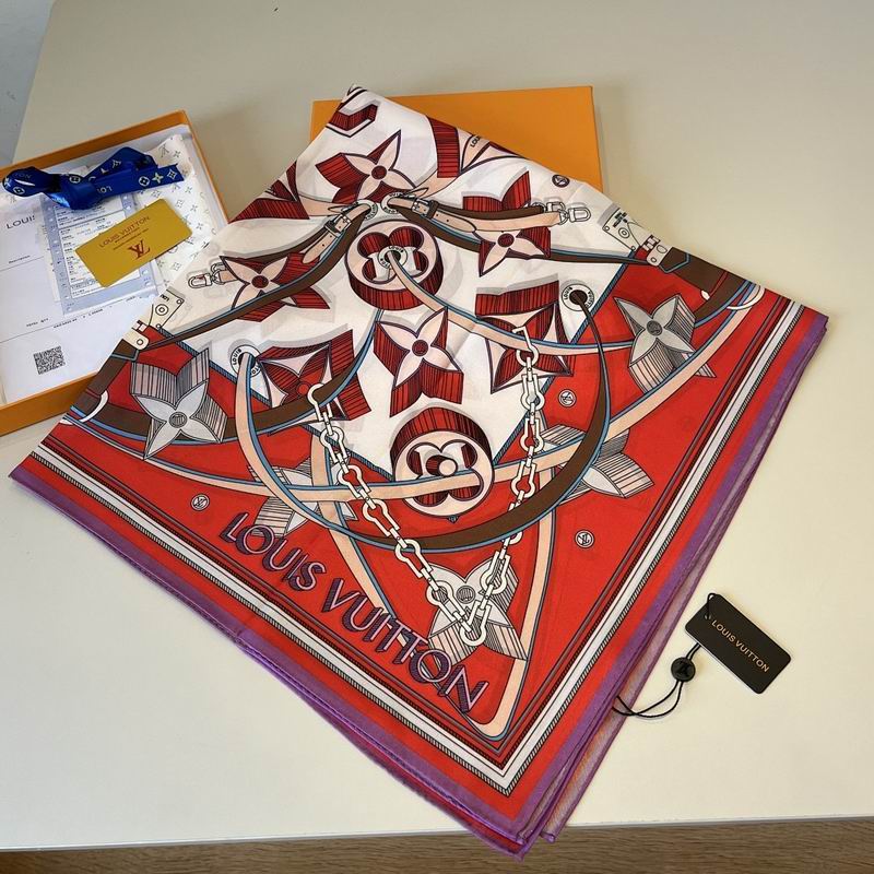 LV silk scarf hm (131)