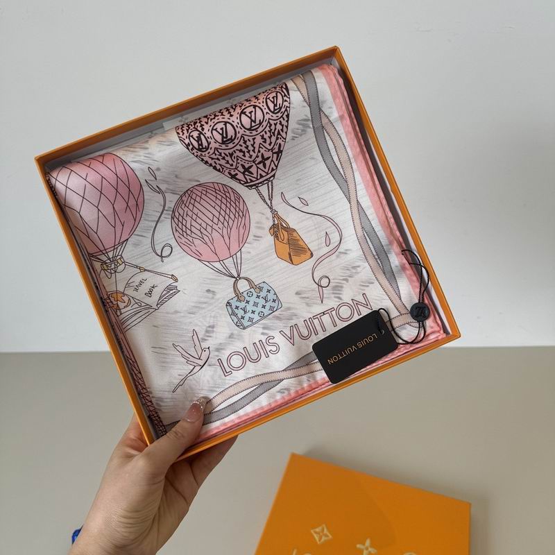 LV silk scarf hm (153)