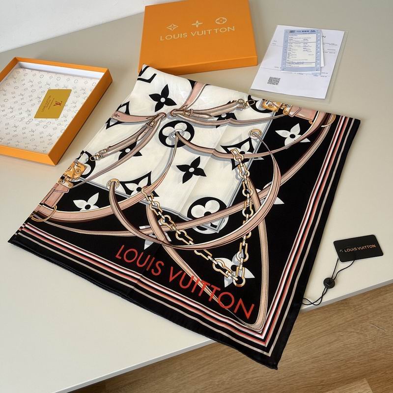 LV silk scarf hm (167)