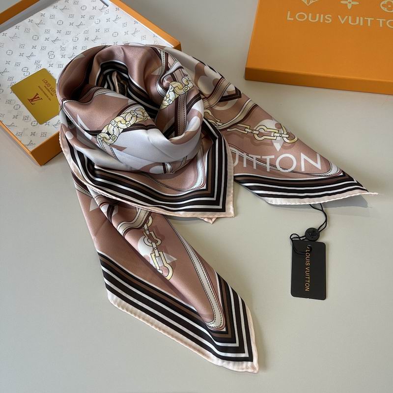 LV silk scarf hm (171)