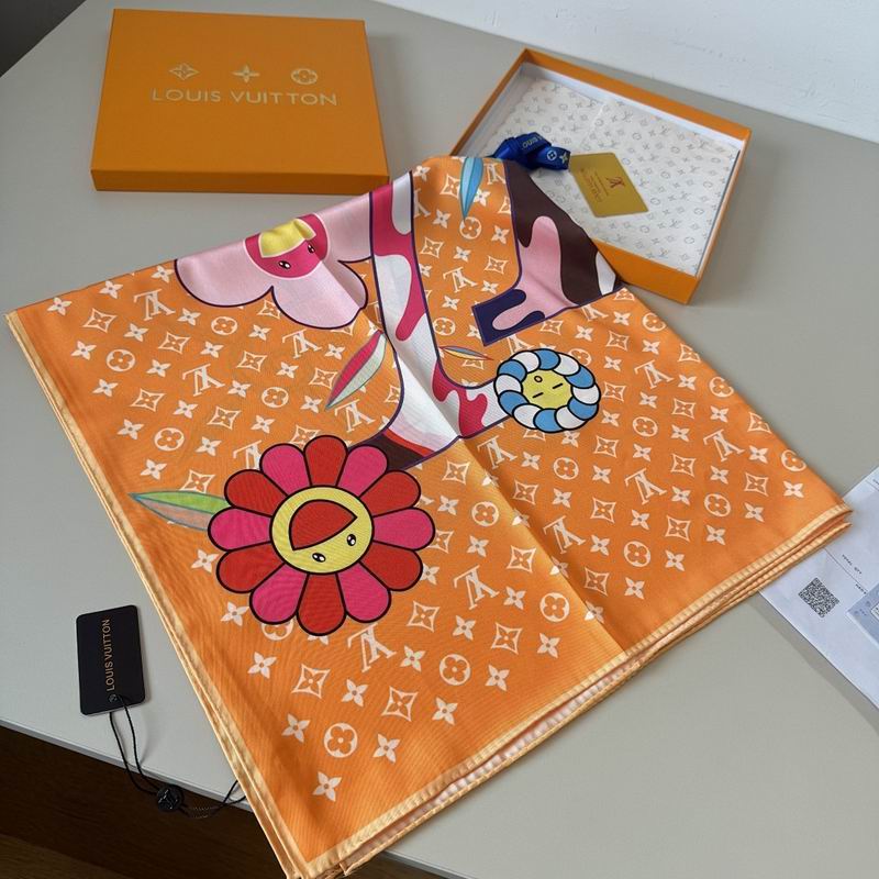 LV silk scarf hm (186)