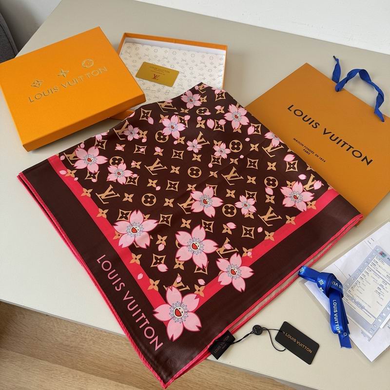 LV silk scarf hm (209)