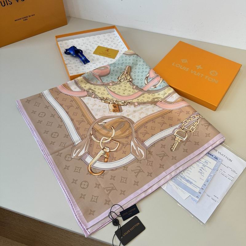 LV silk scarf hm (225)