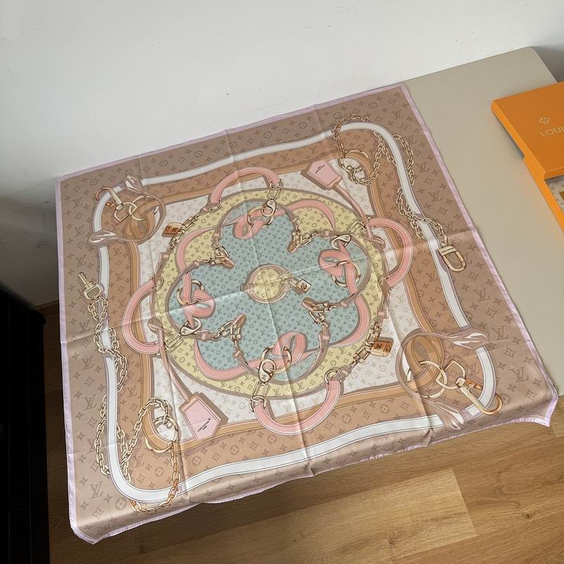 LV silk scarf hm (227)
