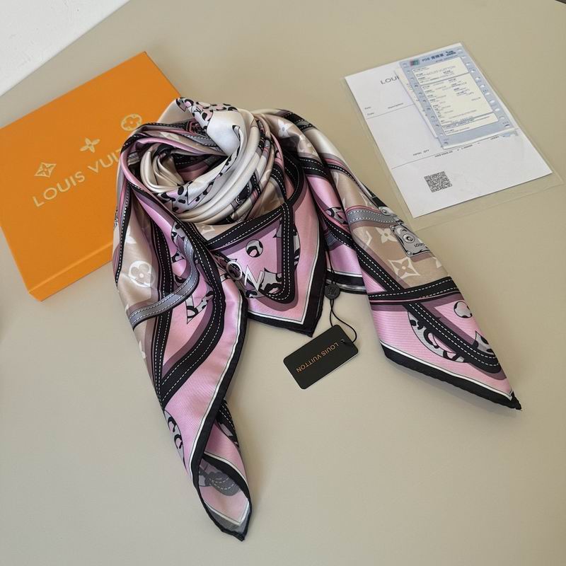 LV silk scarf hm (236)