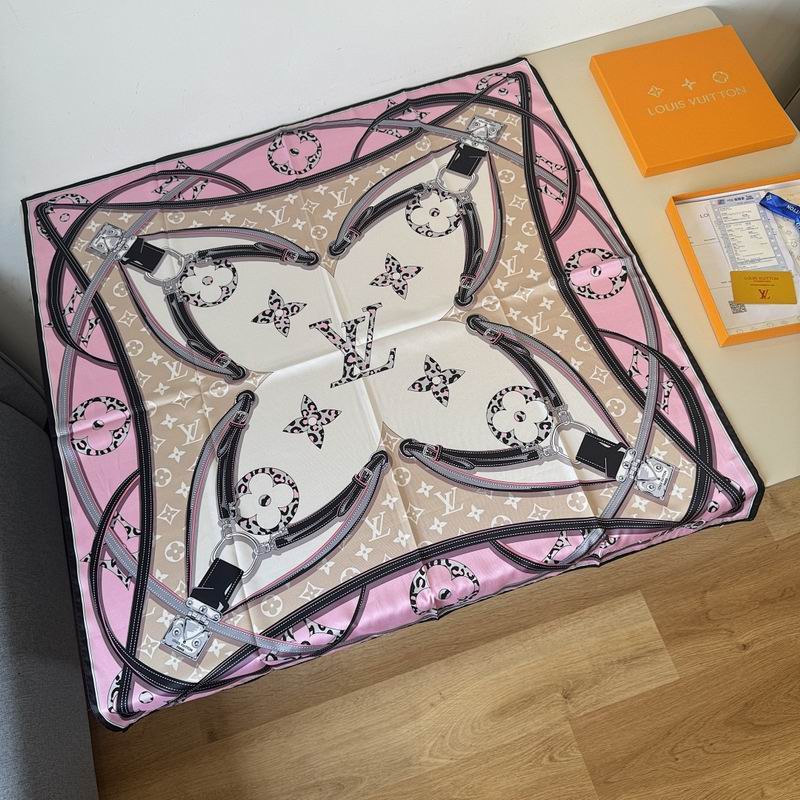 LV silk scarf hm (237)