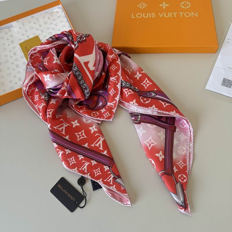 LV silk scarf hm (246)
