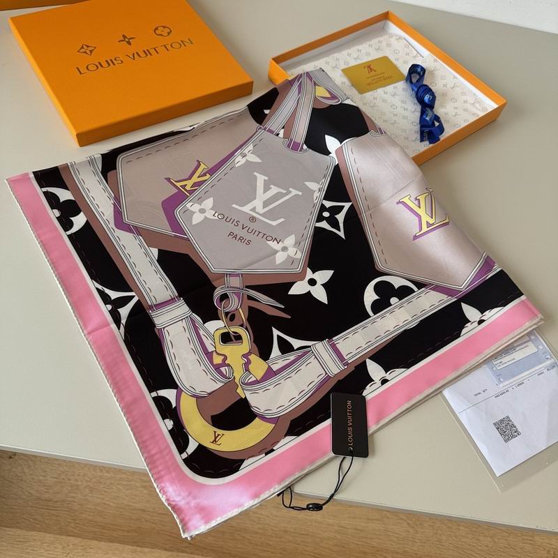 LV silk scarf hm (26)