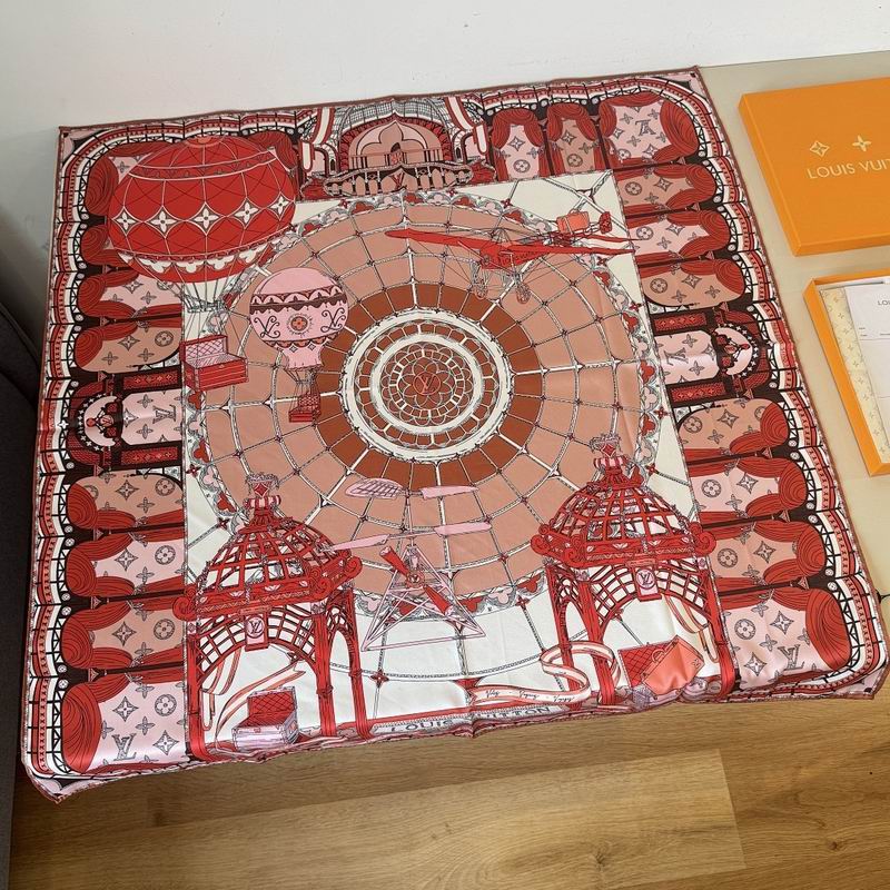 LV silk scarf hm (261)