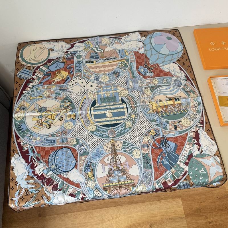 LV silk scarf hm (274)