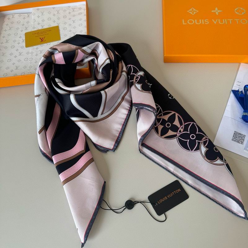 LV silk scarf hm (293)