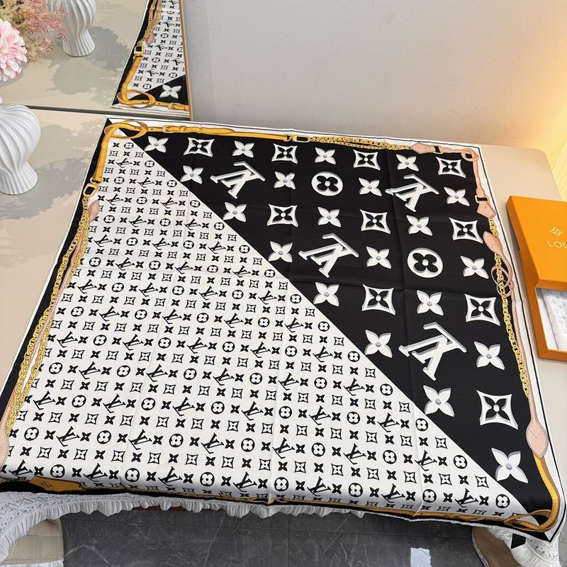 LV silk scarf hm (313)
