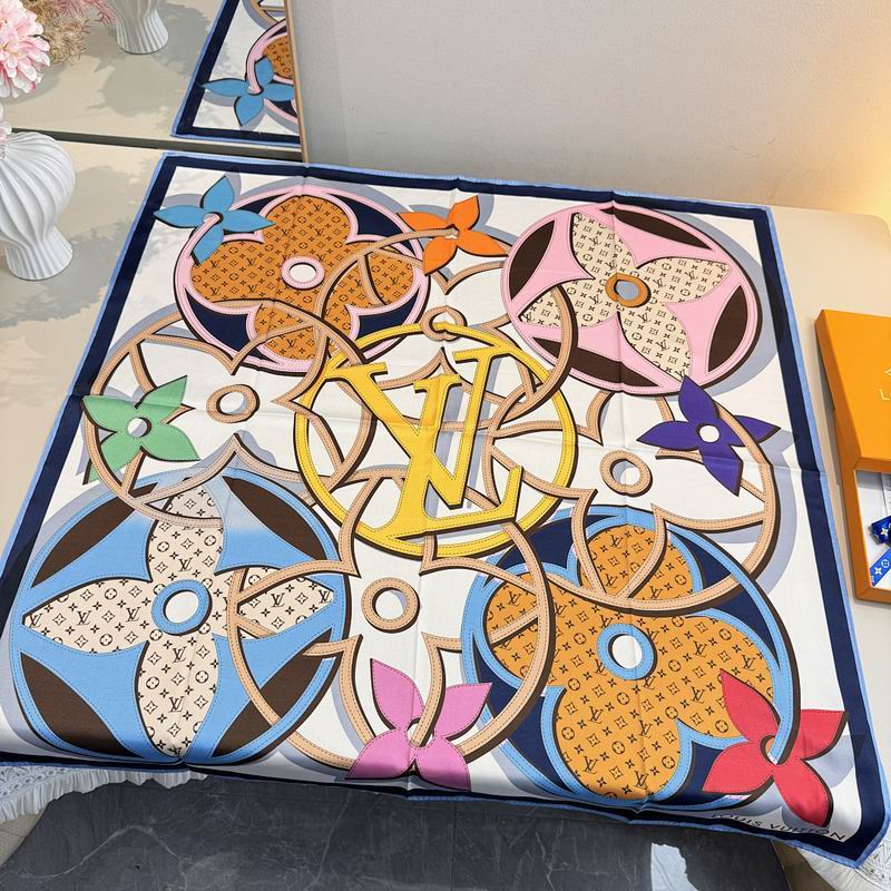 LV silk scarf hm (333)