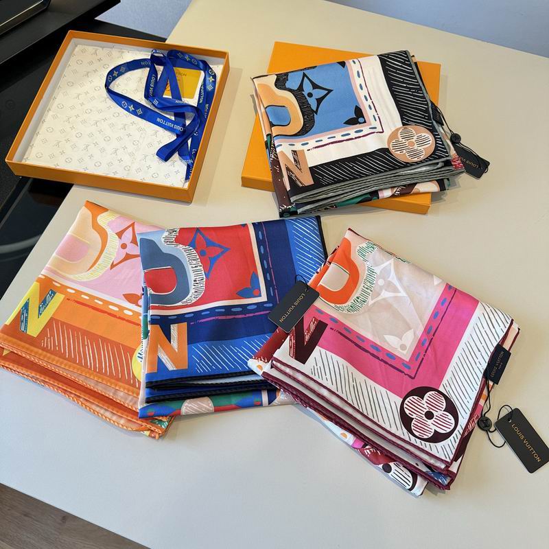 LV silk scarf hm (346)