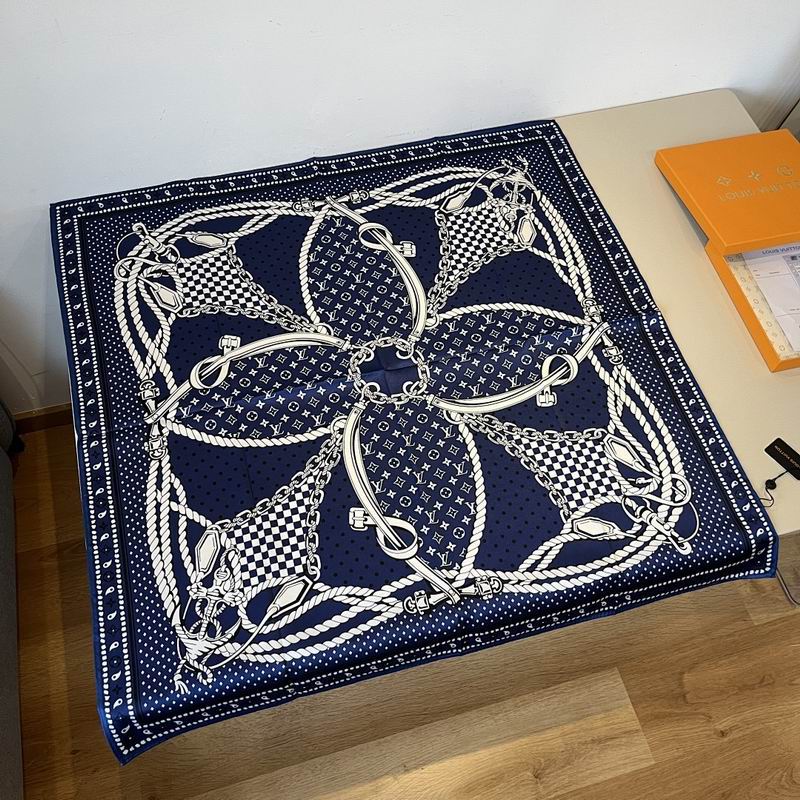 LV silk scarf hm (35)