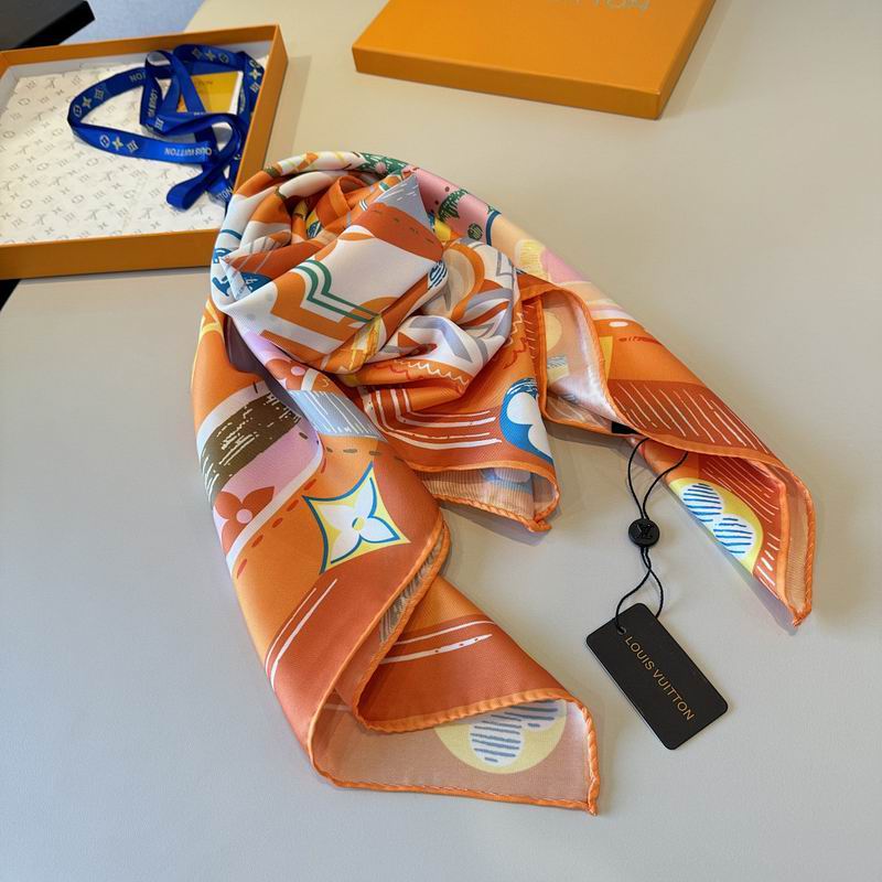 LV silk scarf hm (354)