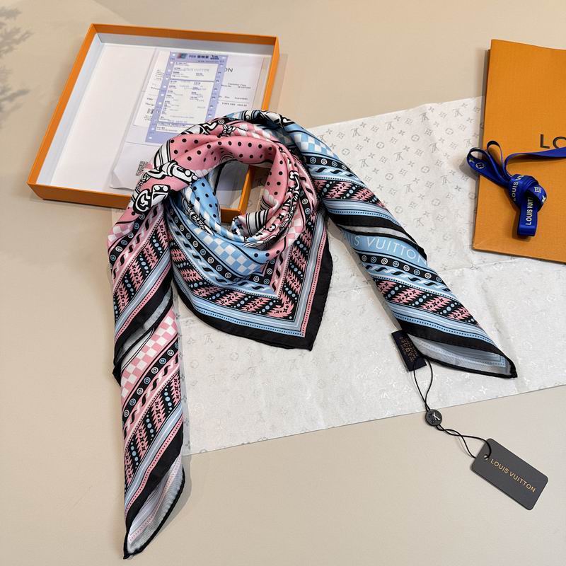 LV silk scarf hm (360)