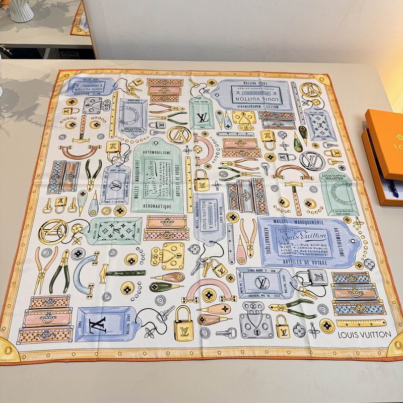 LV silk scarf hm (371)