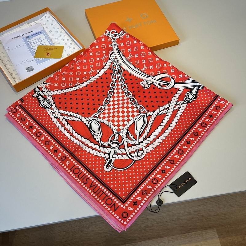 LV silk scarf hm (39)