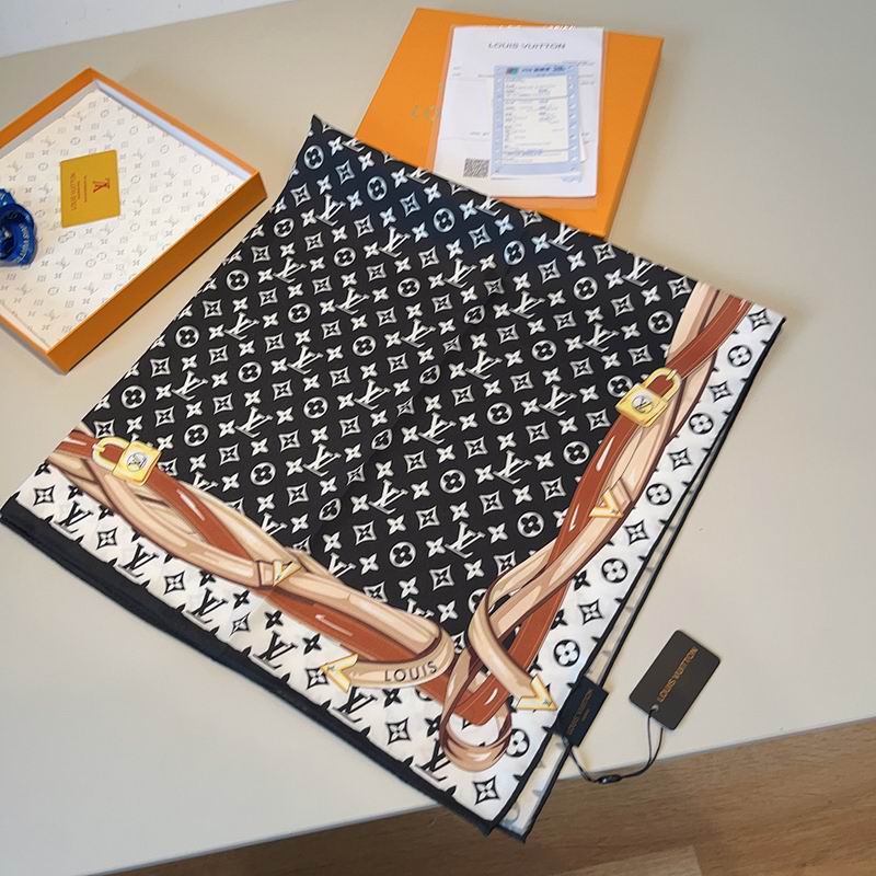LV silk scarf hm (397)